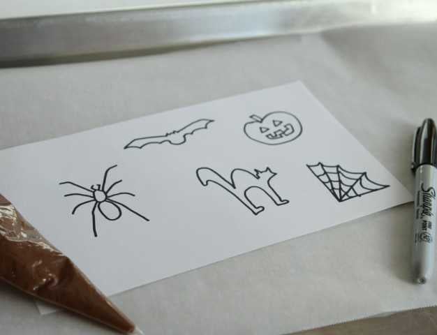 Drawings for Chocolate Halloween Toppers for Pumpkin Buttercream Cupcakes