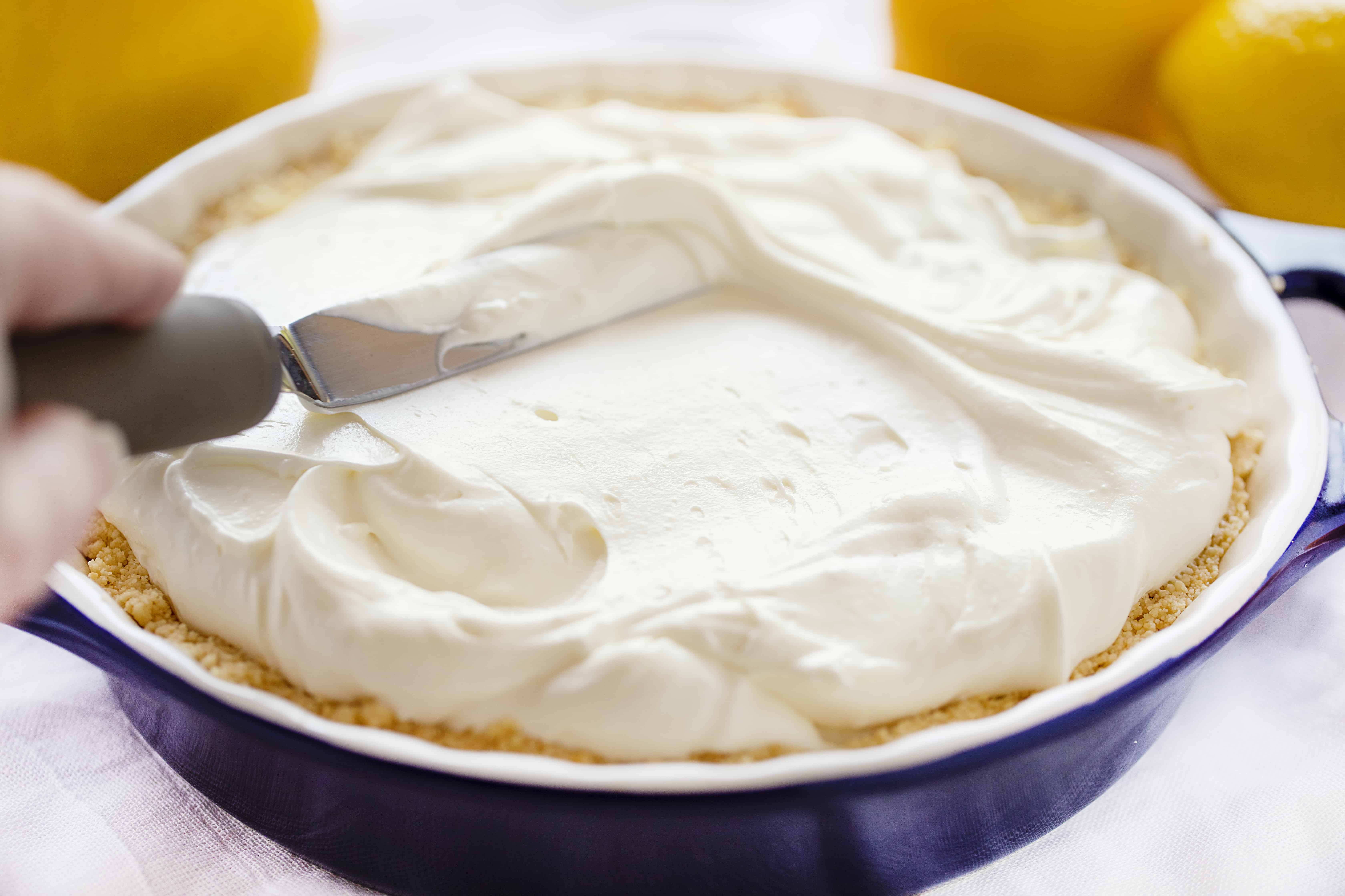 How to Make Lemon Cheesecake Cream Pie